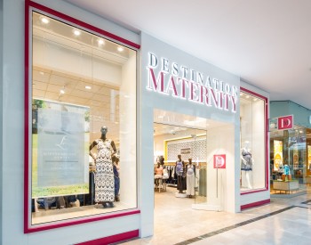 Destination Maternity store Destination Maternity retail mall interior fit out storefront Bridgewater, NJ