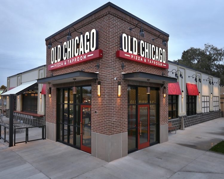 Old Chicago Pizza & Taproom opens